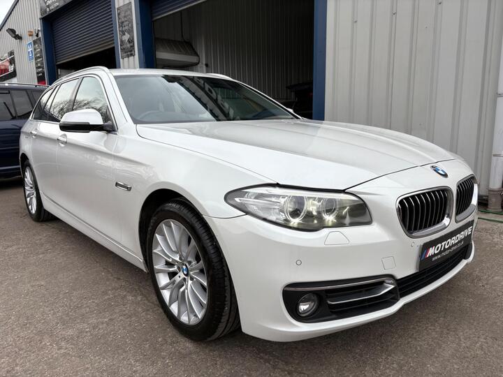 BMW 5 Series 2.0 520d Luxury Touring Auto Euro 6 (s/s) 5dr BMW 5 Series 2.0 520d Luxury Touring Auto Euro 6 (s/s) 5dr