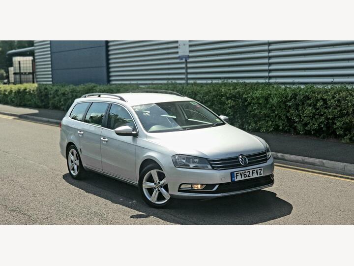 Volkswagen Passat 2.0 TDI BlueMotion Tech SE Euro 5 (s/s) 5dr