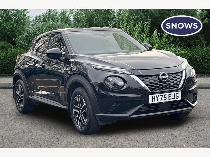 Nissan Juke 1.6 N-Connecta Auto Euro 6 5dr Nissan Juke 1.6 N-Connecta Auto Euro 6 5dr