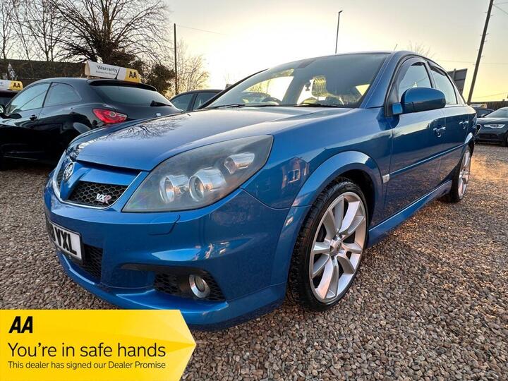 Vauxhall VECTRA 2.8i V6 24V VXR 5dr Vauxhall VECTRA 2.8i V6 24V VXR 5dr