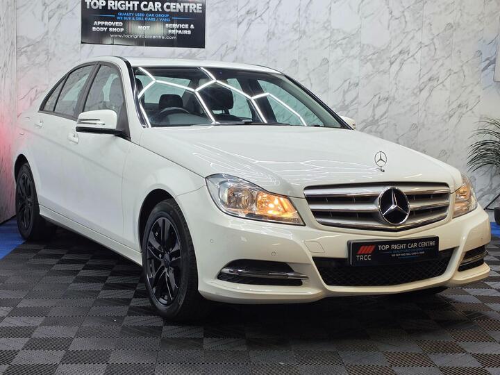 Mercedes-Benz C Class 1.6 C180 BlueEfficiency Executive SE G-Tronic+ Euro 5 (s/s) 4dr