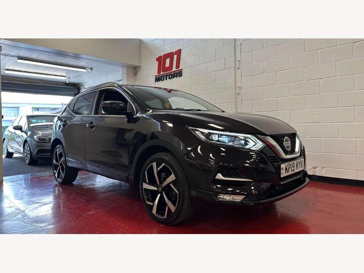 Nissan QASHQAI 1.5 DCi Tekna Euro 6 (s/s) 5dr