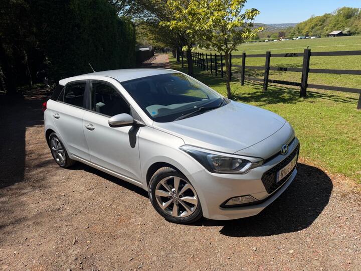 Hyundai I20 1.2 Blue Drive SE Euro 6 (s/s) 5dr Hyundai I20 1.2 Blue Drive SE Euro 6 (s/s) 5dr