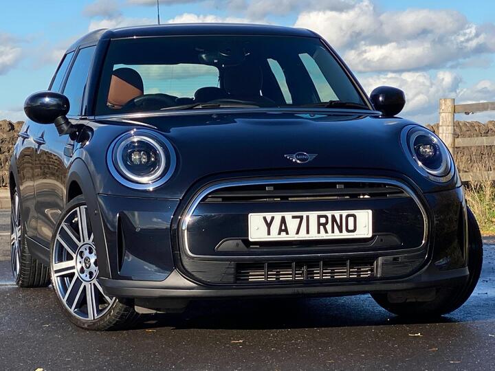 MINI Hatch 1.5 Cooper Exclusive Euro 6 (s/s) 5dr