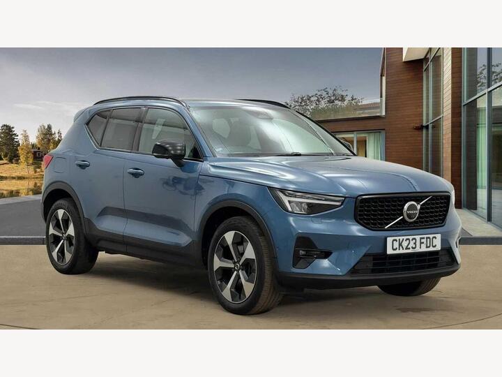 Volvo XC40 2.0 B4 MHEV Ultimate DCT Auto Euro 6 (s/s) 5dr