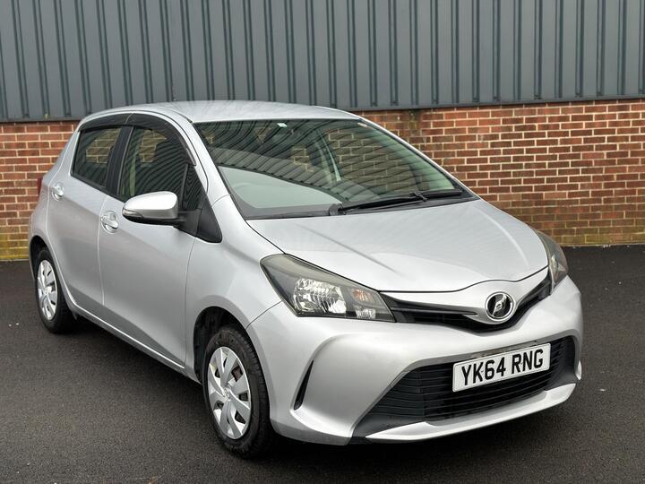 Toyota Yaris 1L Hatchback Automatic Euro 5 5dr
