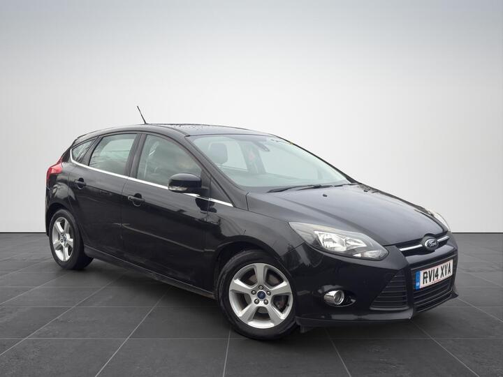 Ford Focus 1.0T EcoBoost Zetec Navigator Euro 5 (s/s) 5dr