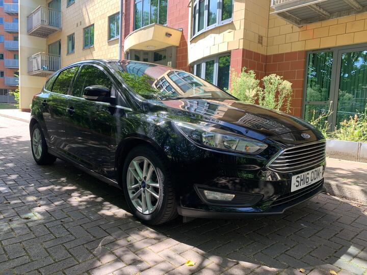 Ford Focus 1.0T EcoBoost Zetec Euro 6 (s/s) 5dr