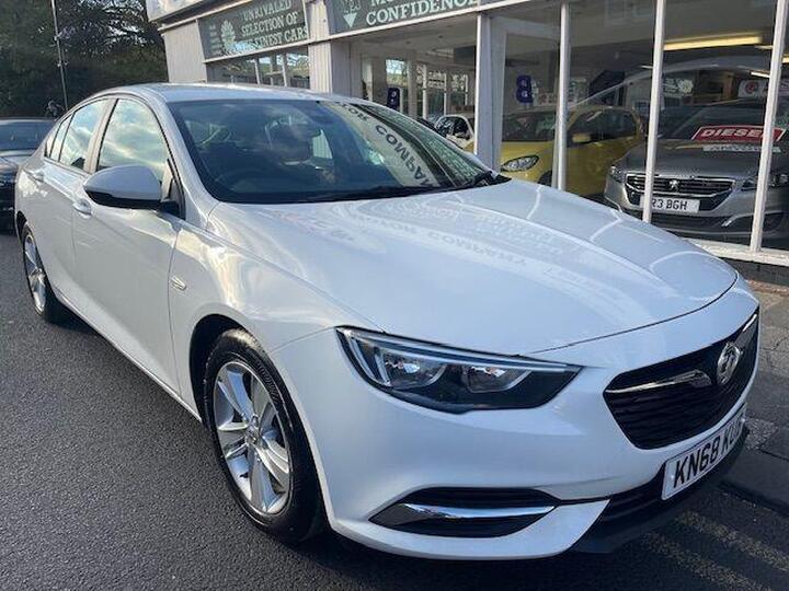 Vauxhall Insignia 1.6 Turbo D BlueInjection Design Nav Grand Sport Euro 6 (s/s) 5dr