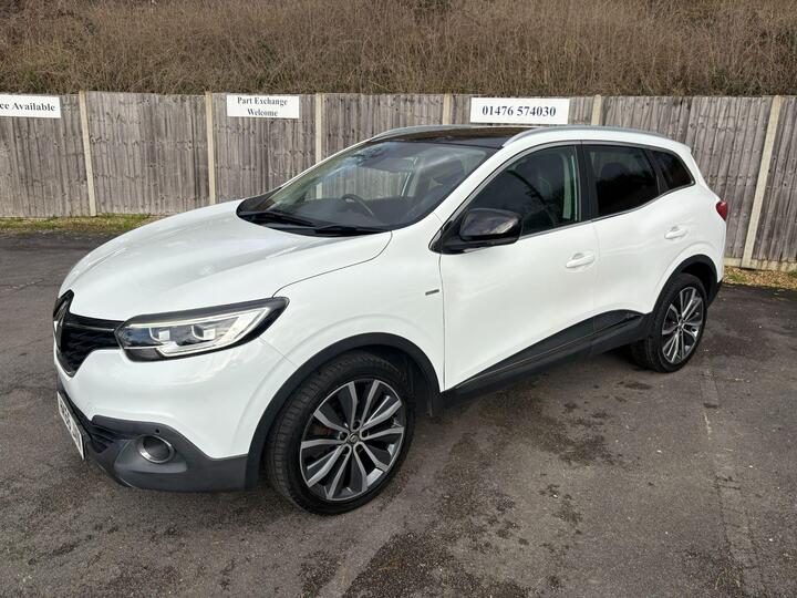 Renault Kadjar 1.5 DCi Signature Nav EDC Euro 6 (s/s) 5dr Renault Kadjar 1.5 DCi Signature Nav EDC Euro 6 (s/s) 5dr
