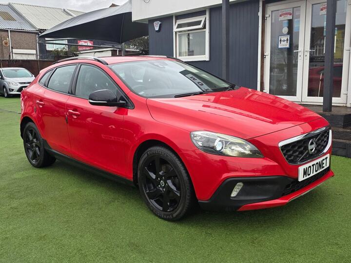 Volvo V40 CROSS COUNTRY 1.6 D2 Lux Euro 5 (s/s) 5dr
