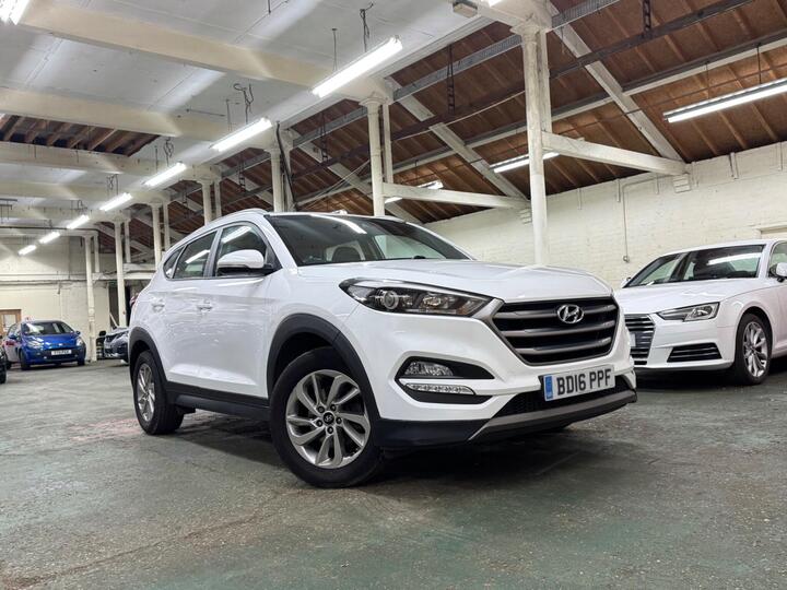 Hyundai TUCSON 1.7 CRDi Blue Drive SE Nav Euro 6 (s/s) 5dr