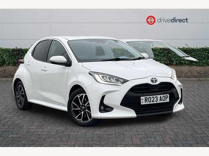 Toyota YARIS 1.5 VVT-h Design E-CVT Euro 6 (s/s) 5dr