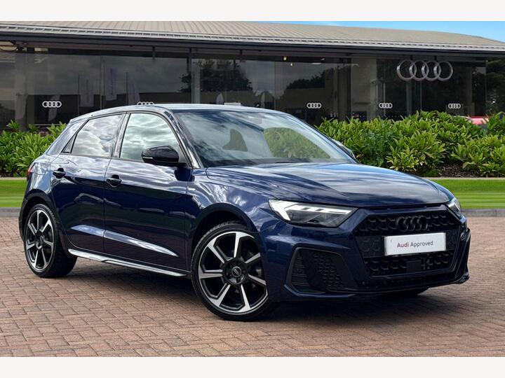 Audi A1 Sportback 1.5 TFSI 35 Black Edition Sportback S Tronic Euro 6 (s/s) 5dr