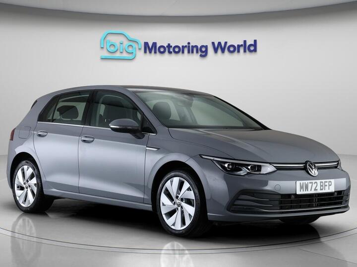 Volkswagen Golf 1.5 TSI Style Euro 6 (s/s) 5dr Volkswagen Golf 1.5 TSI Style Euro 6 (s/s) 5dr