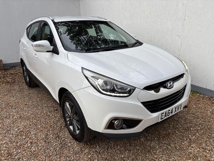 Hyundai IX35 1.7 CRDi SE Euro 5 (s/s) 5dr (Nav) Hyundai IX35 1.7 CRDi SE Euro 5 (s/s) 5dr (Nav)