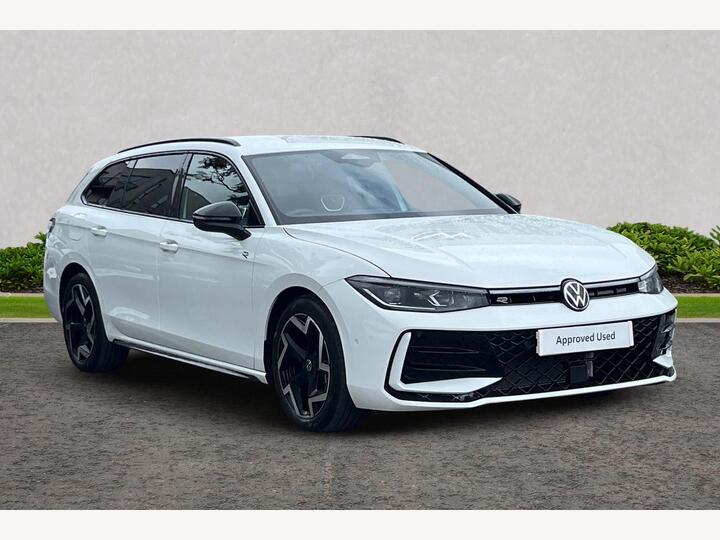 Volkswagen Passat 1.5 ETSI MHEV R-Line DSG Euro 6 (s/s) 5dr Volkswagen Passat 1.5 ETSI MHEV R-Line DSG Euro 6 (s/s) 5dr