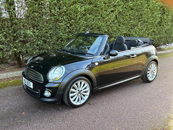 MINI Convertible 1.6 Cooper D Euro 5 (s/s) 2dr