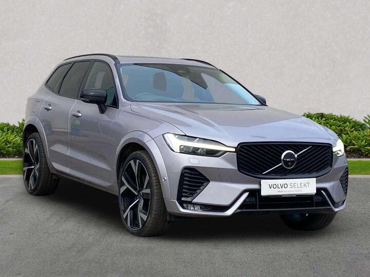 Volvo XC60 2.0 B5 MHEV Ultra Dark Auto AWD Euro 6 (s/s) 5dr