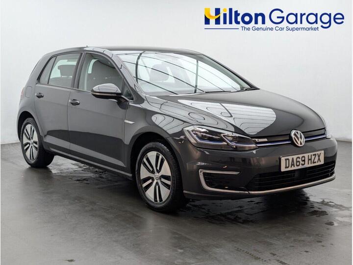 Volkswagen E-GOLF 35.8kWh E-Golf Auto 5dr Volkswagen E-GOLF 35.8kWh E-Golf Auto 5dr