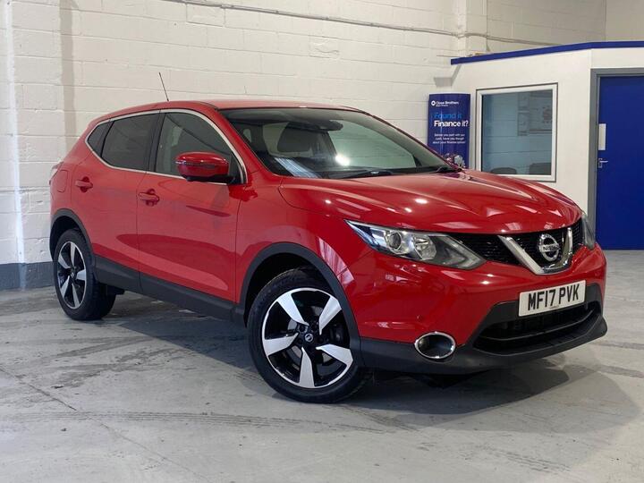 Nissan QASHQAI 1.2 DIG-T N-Connecta XTRON 2WD Euro 6 (s/s) 5dr