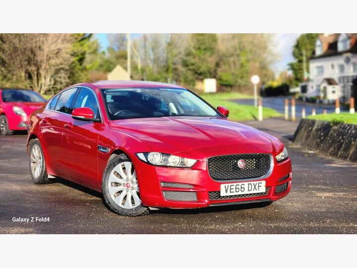 Jaguar XE 2.0d Prestige Auto Euro 6 (s/s) 4dr