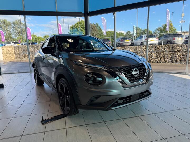 Nissan Juke 1.0 DIG-T Tekna Euro 6 (s/s) 5dr