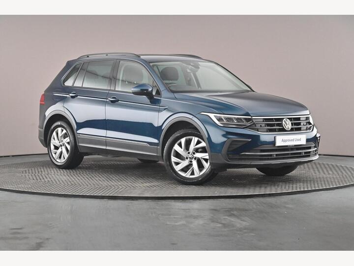 Volkswagen Tiguan 1.5 TSI Life Euro 6 (s/s) 5dr