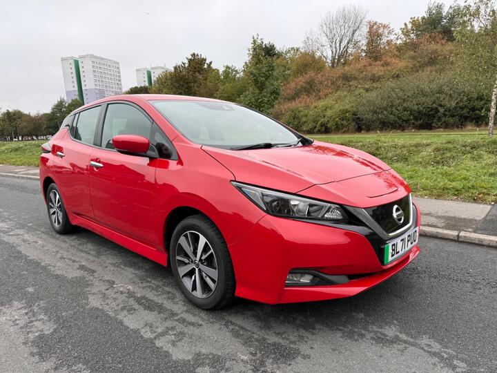 Nissan Leaf 40kWh Acenta Auto 5dr