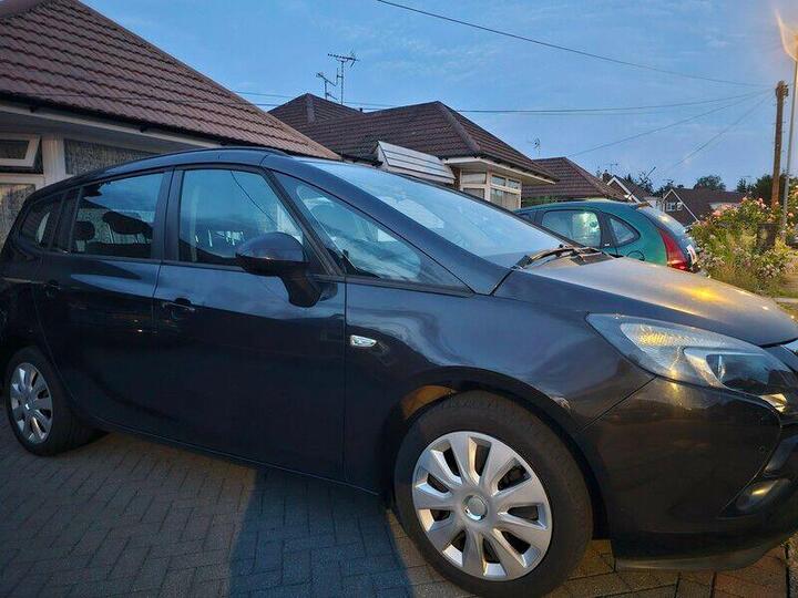 Vauxhall Zafira Tourer 1.4i Turbo Exclusiv Euro 6 5dr