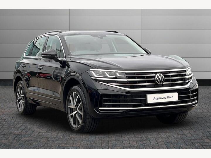 Volkswagen Touareg 3.0 V6 TSI EHybrid 14.3kWh Elegance Tiptronic 4Motion Euro 6 (s/s) 5dr Volkswagen Touareg 3.0 V6 TSI EHybrid 14.3kWh Elegance Tiptronic 4Motion Euro 6 (s/s) 5dr