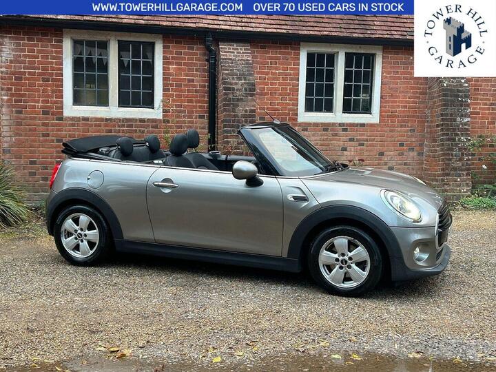 MINI Convertible 1.5 Cooper Classic Euro 6 (s/s) 2dr