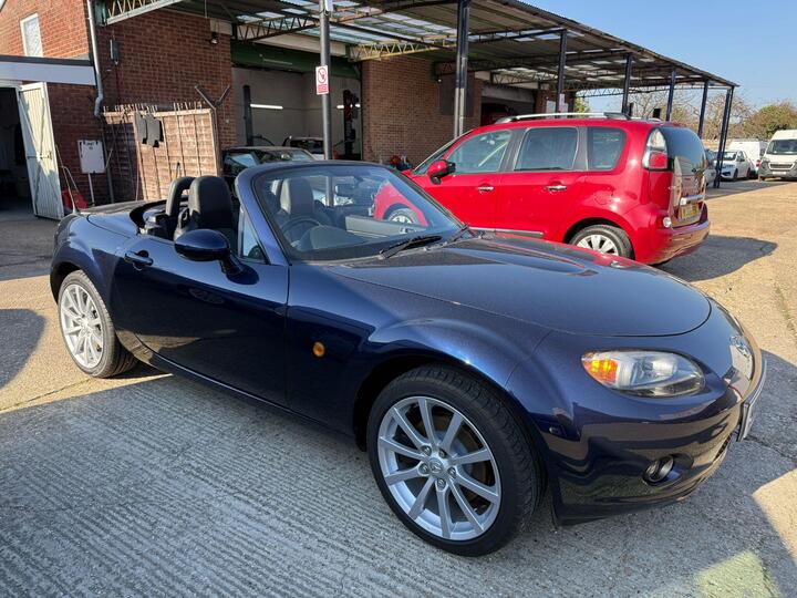 Mazda MX-5 2.0i Sport Roadster Euro 4 2dr