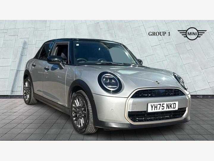 MINI Hatch 1.5C Exclusive Steptronic Euro 6 (s/s) 5dr
