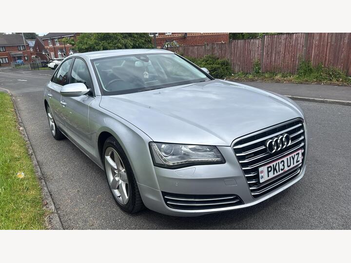Audi A8 3.0 TDI V6 SE Executive Tiptronic Quattro Euro 5 (s/s) 4dr