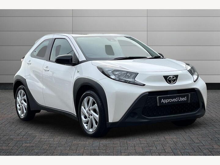 Toyota Aygo X 1.0 VVT-i Pure Euro 6 (s/s) 5dr