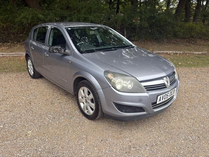 Vauxhall Astra 1.4i 16v Breeze 5dr