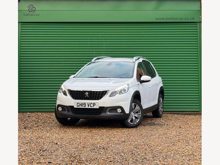 Peugeot 2008 1.2 PureTech Signature Euro 6 (s/s) 5dr Peugeot 2008 1.2 PureTech Signature Euro 6 (s/s) 5dr
