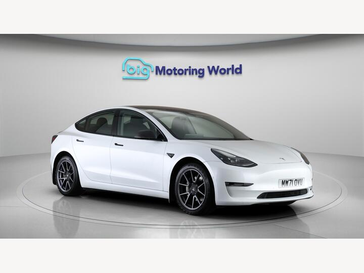 Tesla Model 3 (Dual Motor) Long Range Auto 4WDE 4dr