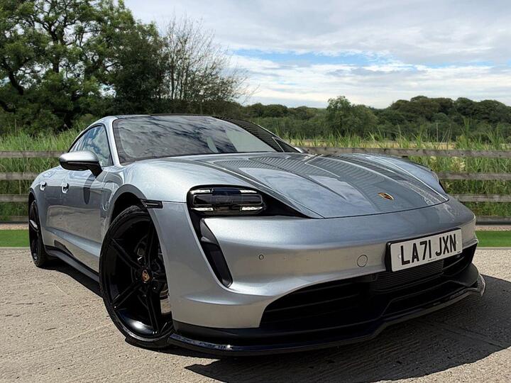 Porsche TAYCAN Performance Plus 93.4kWh Auto RWD 4dr (11kW Charger)
