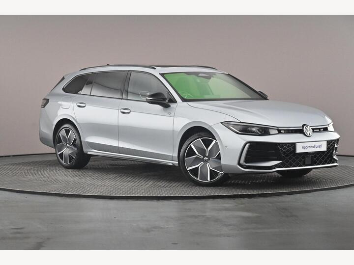 Volkswagen Passat Estate 1.5 TSI EHybrid 19.7kWh Black Edition DSG Euro 6 (s/s) 5dr