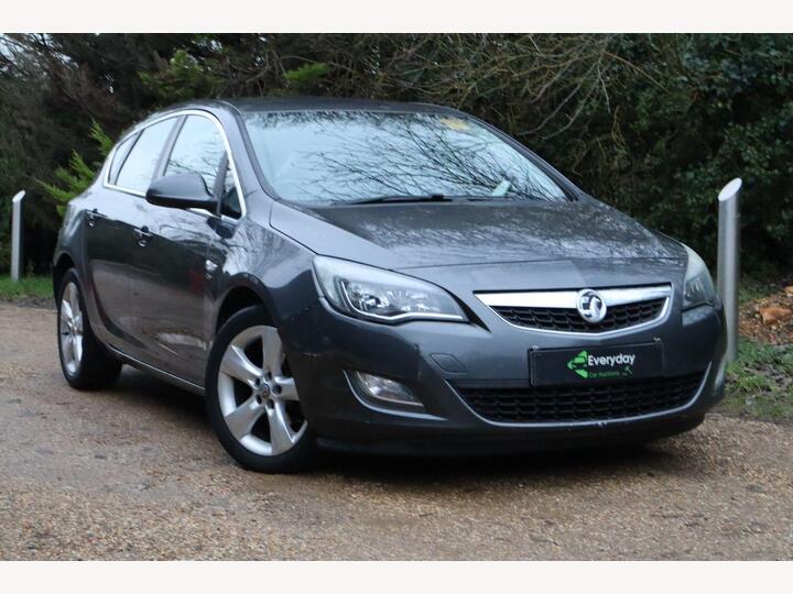 Vauxhall Astra 1.6 16v SRi Euro 5 5dr