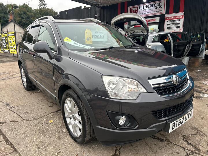 Vauxhall Antara 2.2 CDTi Exclusiv 4WD Euro 5 (s/s) 5dr Vauxhall Antara 2.2 CDTi Exclusiv 4WD Euro 5 (s/s) 5dr