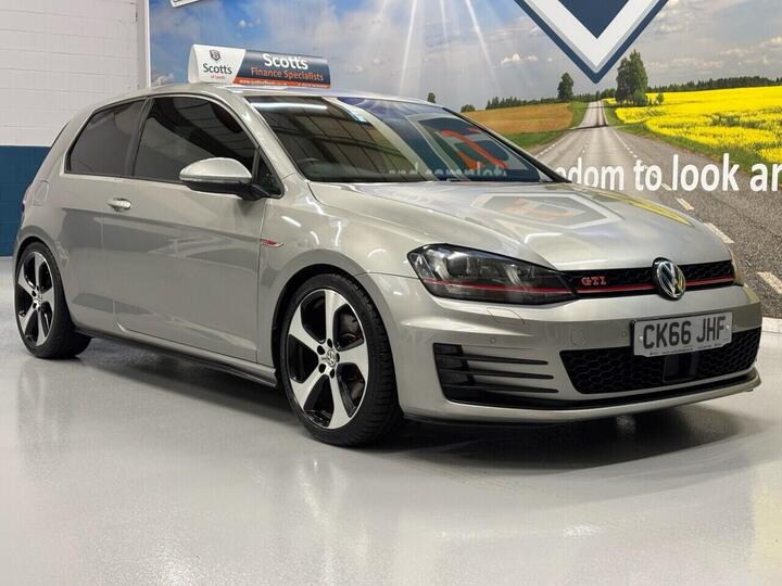 Volkswagen GOLF 2.0 TSI BlueMotion Tech GTI Launch Euro 6 (s/s) 3dr