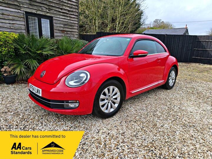 Volkswagen Beetle 1.2 TSI BlueMotion Tech Design Hatchback 3dr Petrol DSG Euro 6 (s/s) (105 Ps)