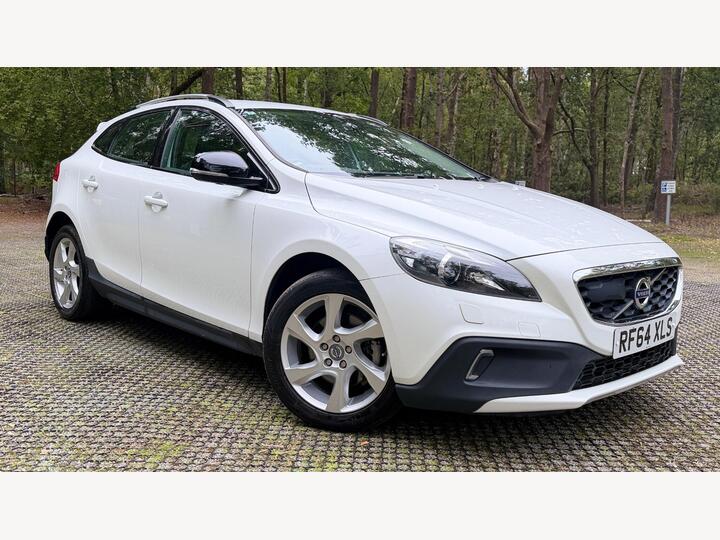 Volvo V40 Cross Country 1.6 T4 Lux Nav Hatchback 5dr Petrol Powershift Euro 5 (s/s) (180 Ps)