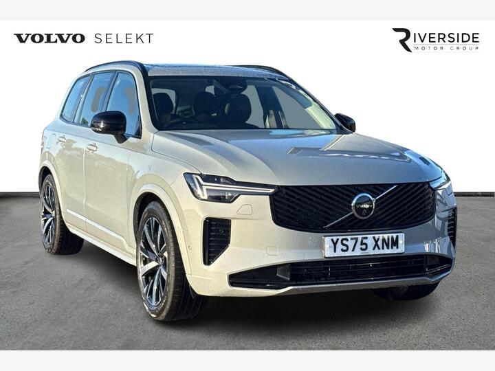 Volvo XC90 2.0 B5 MHEV Plus Auto 4WD Euro 6 (s/s) 5dr