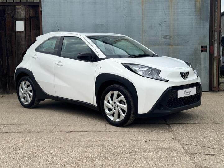 Toyota Aygo X 1.0 VVT-i Pure X-shift Euro 6 (s/s) 5dr