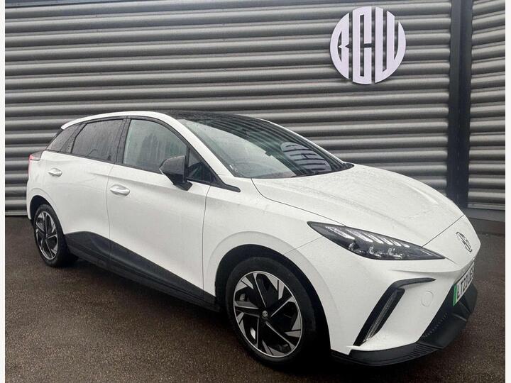 MG 4 64kWh Trophy Long Range Auto 5dr