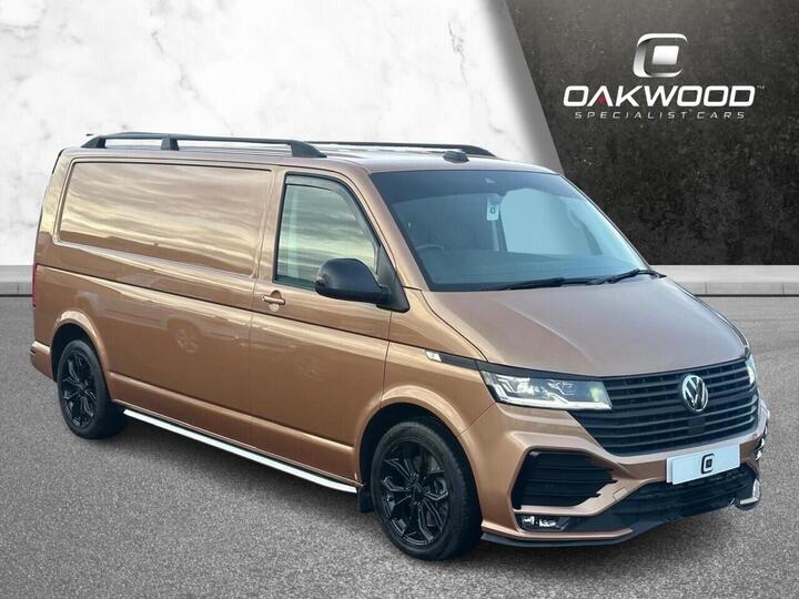 Volkswagen TRANSPORTER 2.0 BiTDI T32 Sportline Panel Van 5dr Diesel DSG FWD LWB Euro 6 (s/s) (204 Ps)